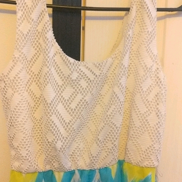 Dress - Picture 2 of 3